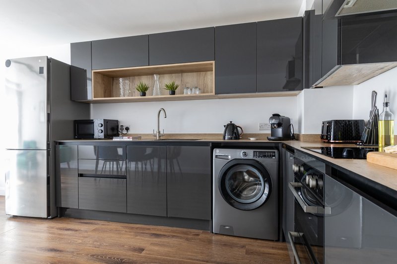 Fully equipped kitchen with all cooking essentials as well as a fridge freezer and washing machine. This open plan kitchen \ dining area also have 2 settees overlooking the garden \ patio area.