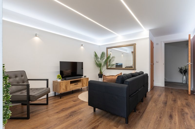 4 bed en-suites | 2 parking spaces | Worthing