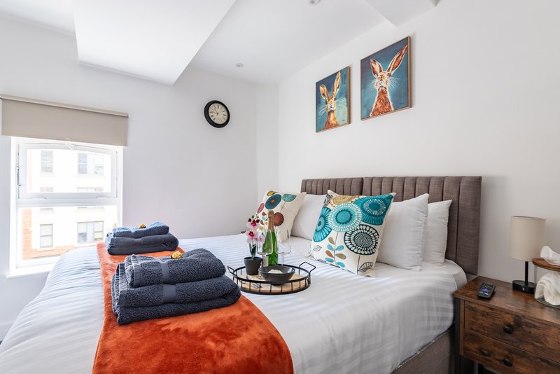 2 Bedroom Flat•Up to 4 Beds•Free Parking•Fast WIFI