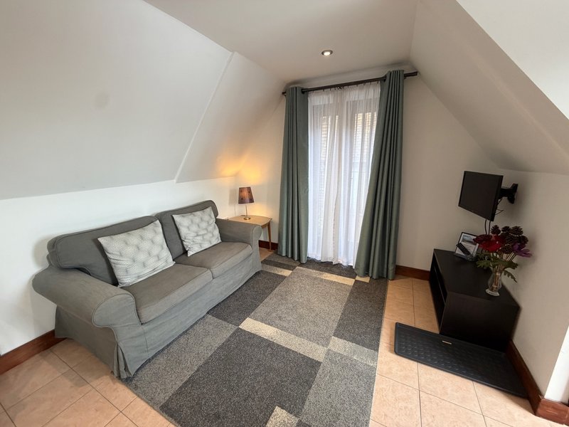 10 Millbrook - 1-Bedroom First-Floor Apartment, Milton, Abingdon
