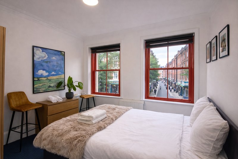 Top Rated Fitzrovia 2BR Flat ~ Walk to Oxford St, Soho & British Museum