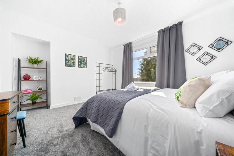 Coats Apartment Coatbridge