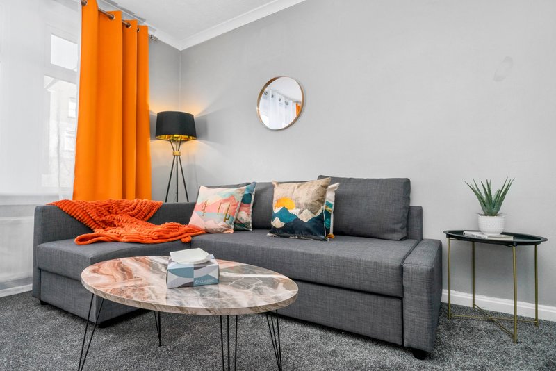 Coats Apartment Coatbridge