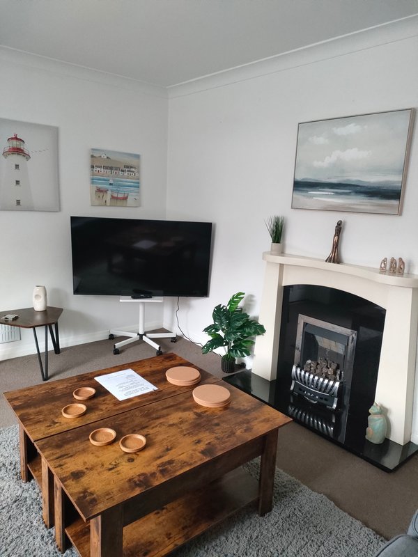 4 bed detached house beside parkland and sports facilities
