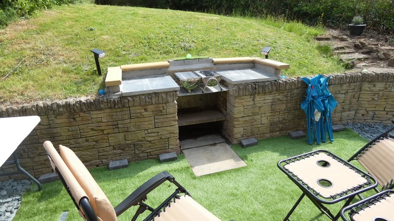 4 bed detached house beside parkland and sports facilities