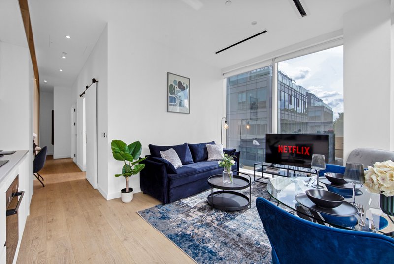 Lux 2 Bedroom with Gym, Cinema, Game Room & Free Parking in Chiswick