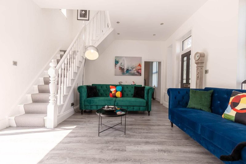 Jesmond Stylish 3 Bedoom House