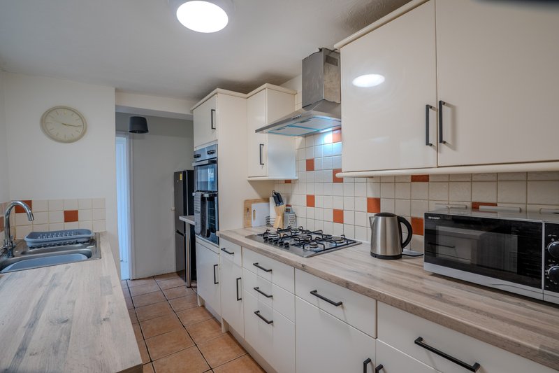 3 Bedroom Home Near Beach & Attractions