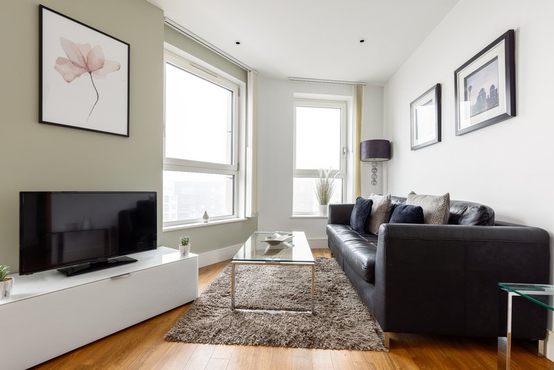 Modern 2BR Apartment by Arsenal Stadium for 4