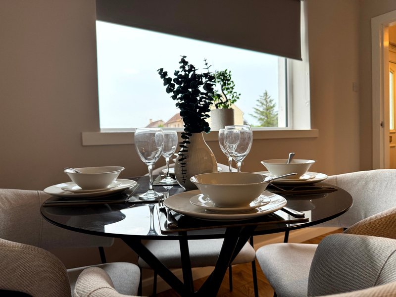 Contractor-Friendly House Near Lanark | Sleeps 4