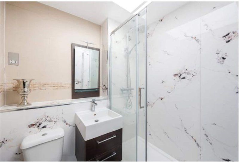 3-Bed, 3-Bath Mews Townhouse with Parking beside Maida Vale Tube