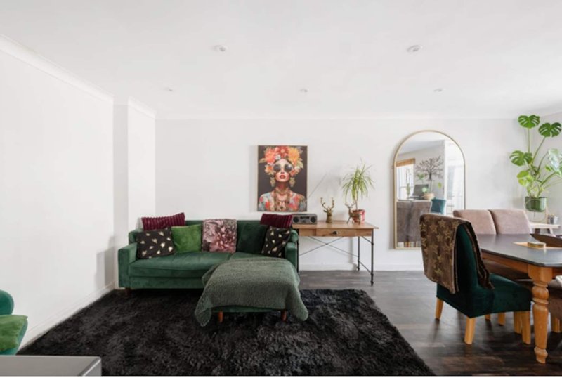 3-Bed, 3-Bath Mews Townhouse with Parking beside Maida Vale Tube