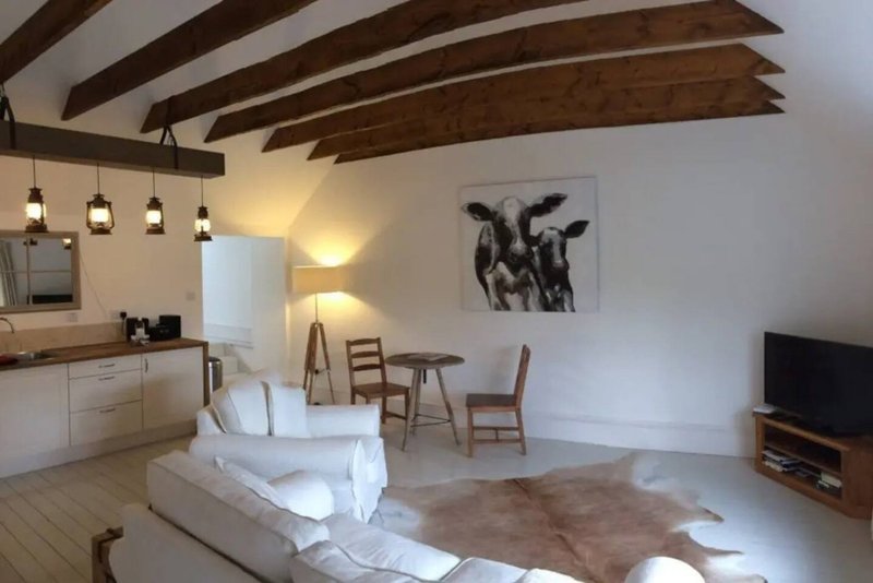 The Dairy Cottage, Loch Tay, Hot Tub & Garden