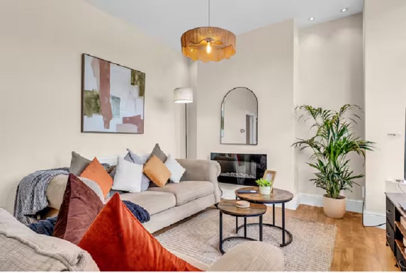 Peak View Terrace 2BR | Buxton Peak District
