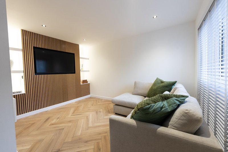 Stylish 1BR House with Garden & Parking