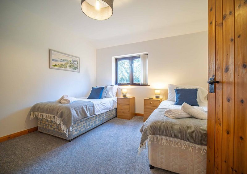 Sheep Shed - Sheep Shed | Rural Farm Cottage | 2bd & 2bth