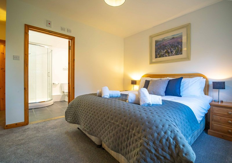 Sheep Shed - Sheep Shed | Rural Farm Cottage | 2bd & 2bth