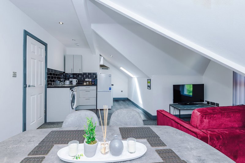 Spotless Leeds 1-Bed · Nr St James's · Parking