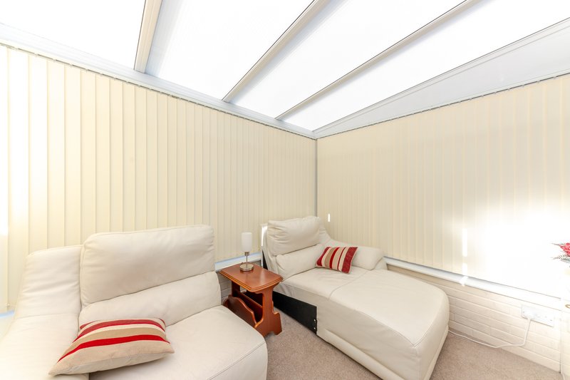 Stylish 3BR Home | Fast WiFi | Self Check-In