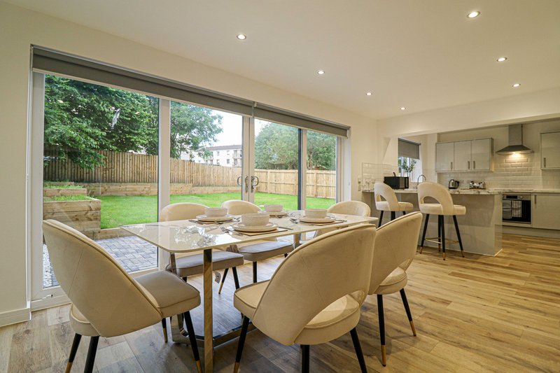 3 Bed Luxury House in Glasgow West End