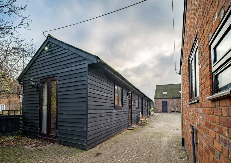 Goose Shed | Rural Farm Cottage | Cosy Fire