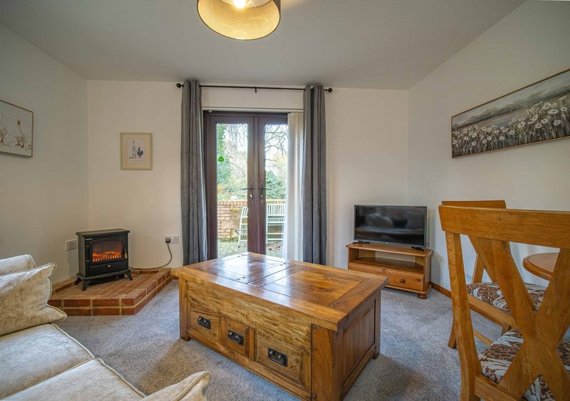 Goose Shed | Rural Farm Cottage | Cosy Fire