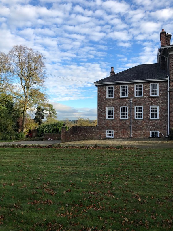 Hall Cottage & gardens nr York & Leeds