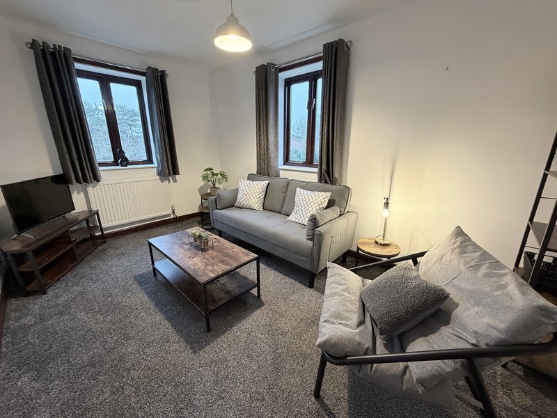 7 Millbrook - Larger 1-Bedroom Apartment, Milton, Abingdon