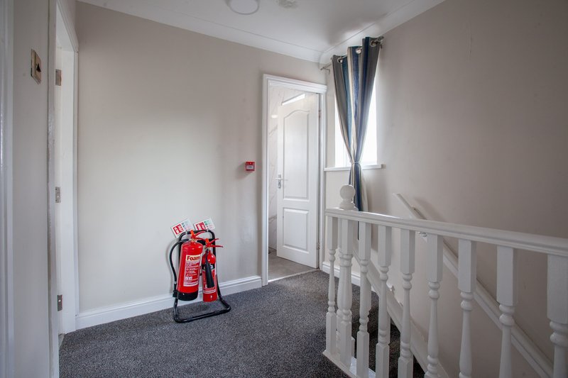 Bentley Lodge | Peaceful Family Retreat with Scenic Views & Modern Comforts