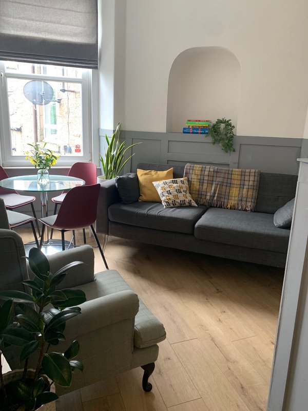 City centre 2 bed flat