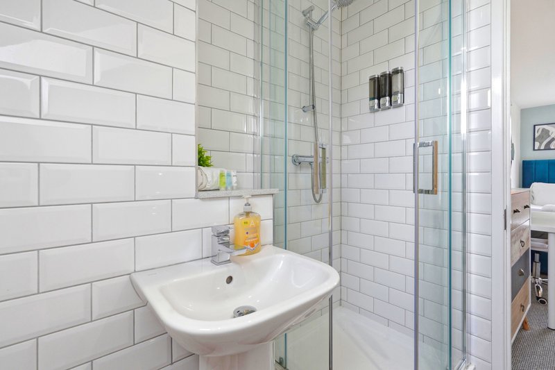 Birmingham City Centre Retreat|Free WiFi|Sleeps 7!