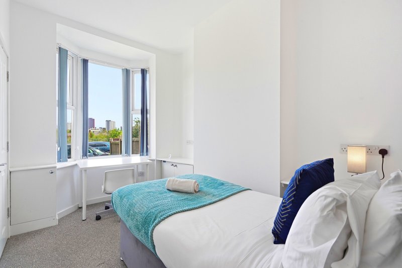 Birmingham City Centre Retreat|Free WiFi|Sleeps 7!