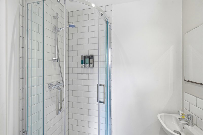 Birmingham City Centre Retreat|Free WiFi|Sleeps 7!