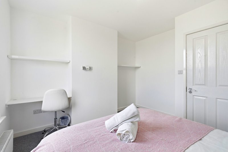 Birmingham City Centre Retreat|Free WiFi|Sleeps 7!