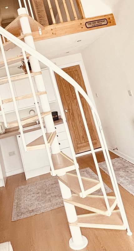 Stylish Countryside Detached Tiny House