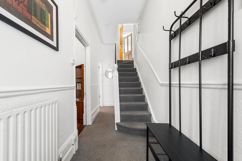 Brixton Hub - Spacious 4 Bed - Contractors Welcome