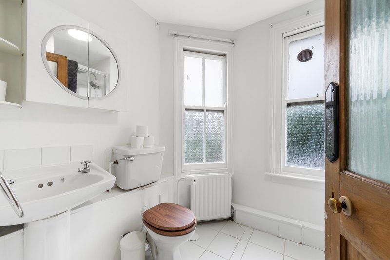 Brixton Hub - Spacious 4 Bed - Contractors Welcome