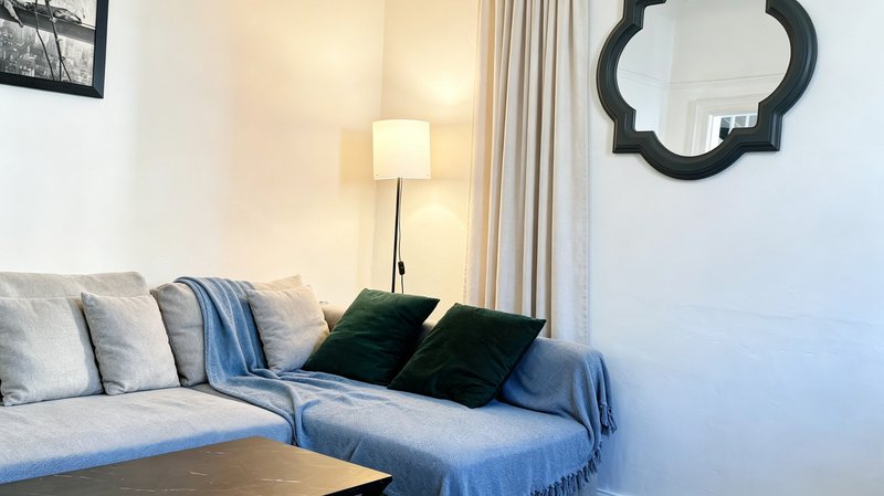 Spacious 4-Bed House | Sleeps 7 | Wallasey — Contractor Friendly