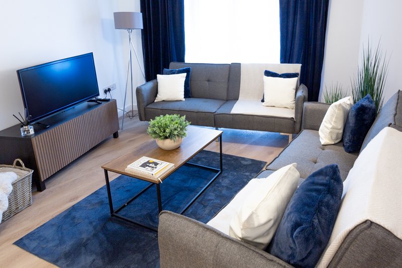 Stylish City-Centre Apartment with Private Balcony