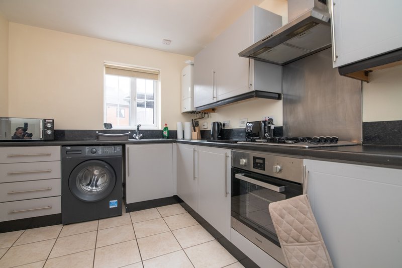 Lovely refurbed 4 bed house in Black Country
