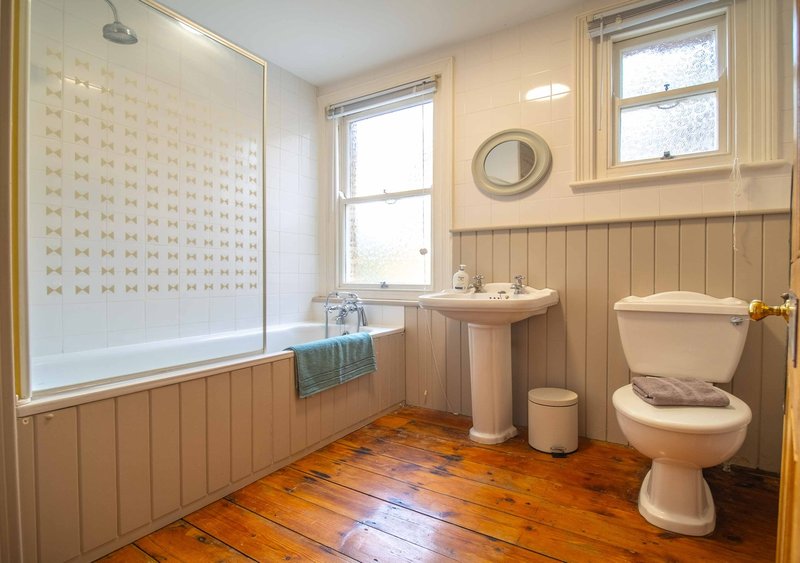 Ingledene - Big Family Heritage House, 5 beds, 2bths