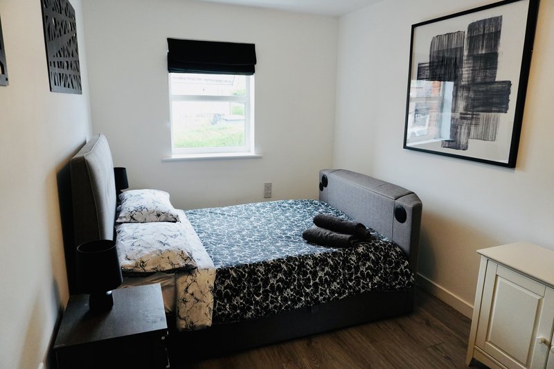 Comfortable 1 Bed Apartment | Haydock | Free Parking