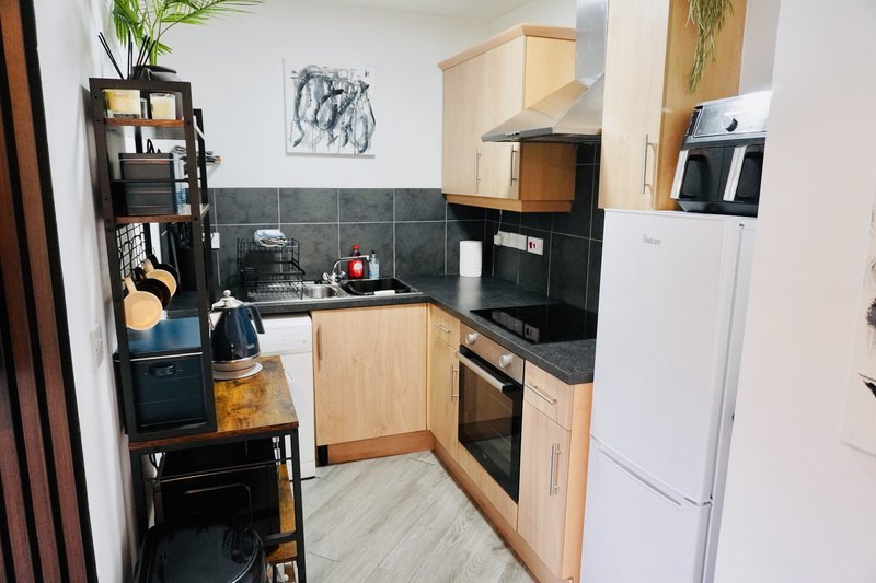 Comfortable 1 Bed Apartment | Haydock | Free Parking