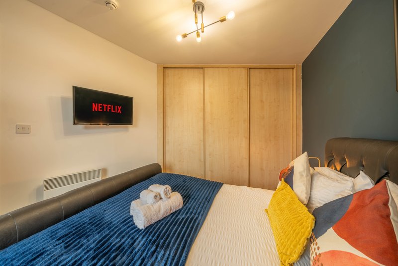 Central Apt | Garden View | Free Private Parking