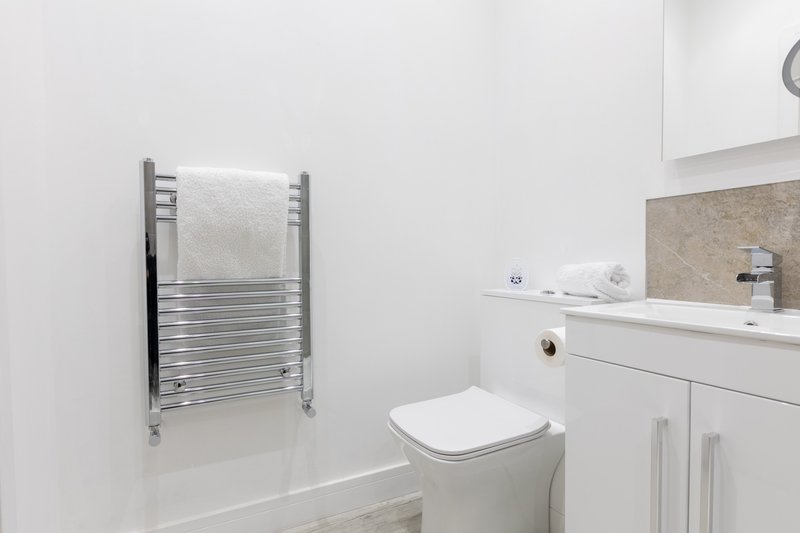 1 x bed studio City Center with secure parking ( fee applies )