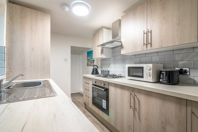 Ground floor 1 x bed apartment close to Hull University