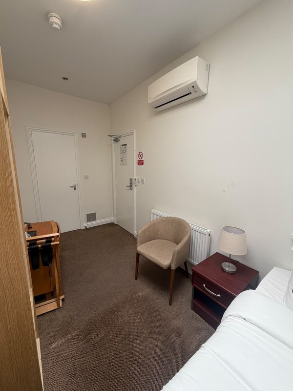 Relax in our cosy Maya Single Room, ideal for one guest. It offers a comfortable single bed, private bathroom, Smart TV, fast Wi-Fi and tea and coffee facilities. Room layouts and décor may vary.