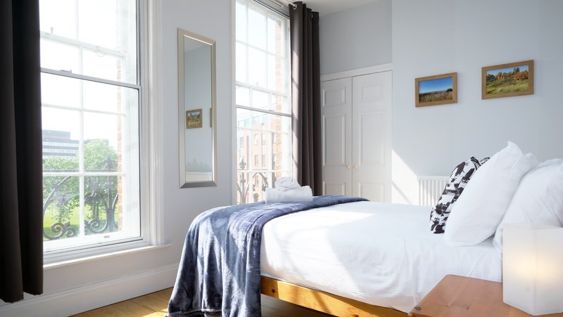 Seymour Townhouse by Serviced Living Liverpool