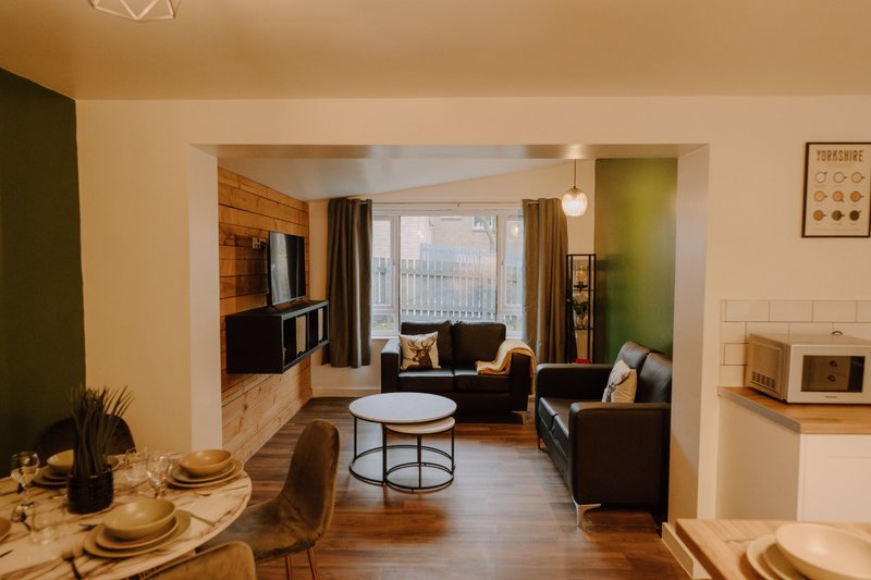 Perfect for contractors-Close to City Centre-Onsite Gym