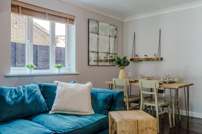 Near UEA & Hospital | Free Parking + Home Gym
